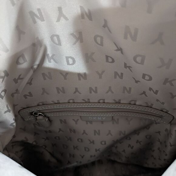 DKNY Graffiti x Punk x Streetwear Tilly Medium Foldover Backpack White/Black NWT - Picture 9 of 9